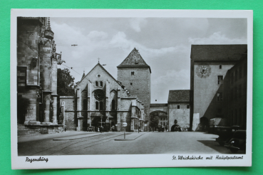 AK Regensburg / 1930-1940er Jahre / St. Ulrich Kirche / Haupt Post / Autos / Lkw / Straßenbahn Schienen Haltestelle